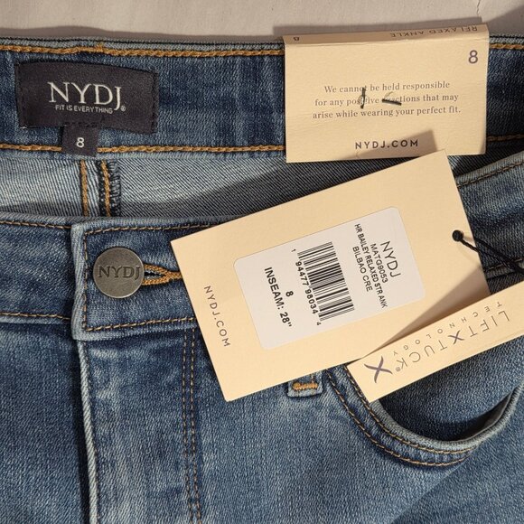 NWT NYDJ Women's Bailey Relaxed Straight Ankle Jeans - Picture 5 of 8